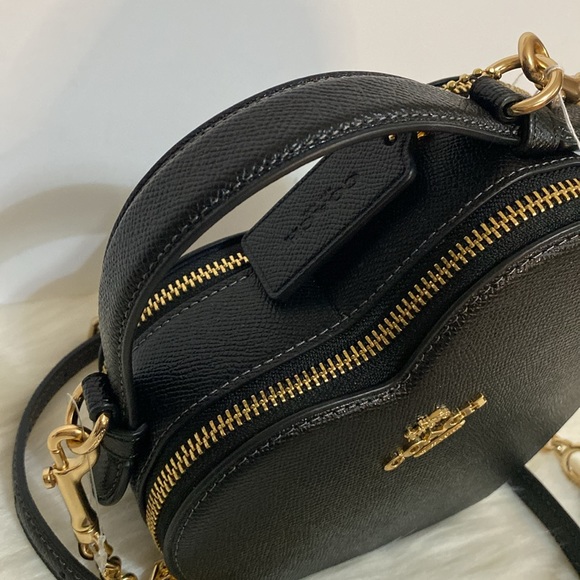 NWT Coach Heart Crossbody Faux Leather Bag in Black Adjustable Strap - Picture 5 of 13